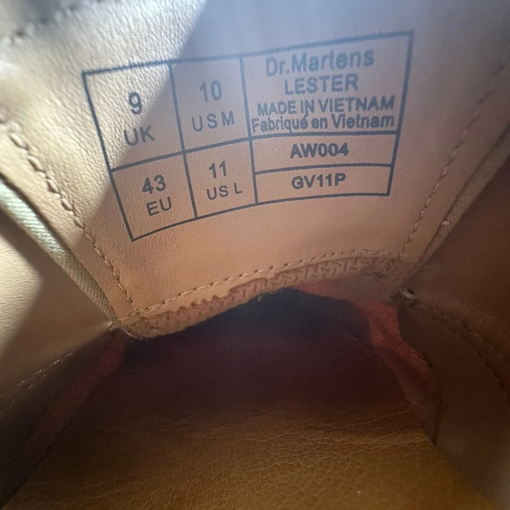 Dr. Martens Lester Tan Canvas 3-Eye Oxford Shoes Mens 10 Derbys Lightweight Work